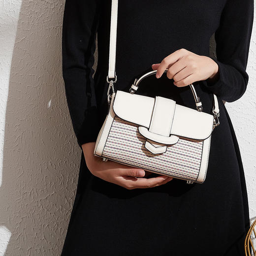 【七夕爆款推荐】饮水鸟囧囧有神系列 非遗侗族手织布牛皮包 商品图9