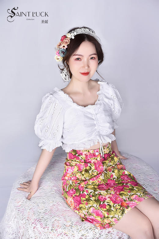 圣三利女装  时尚休闲多彩玫瑰印花半身裙SL121B12 商品图0