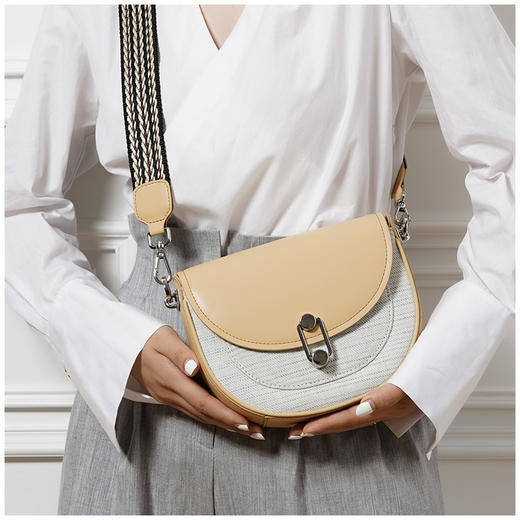 【七夕爆款推荐】饮水鸟囧囧有神系列 非遗侗族手织布牛皮包 商品图5