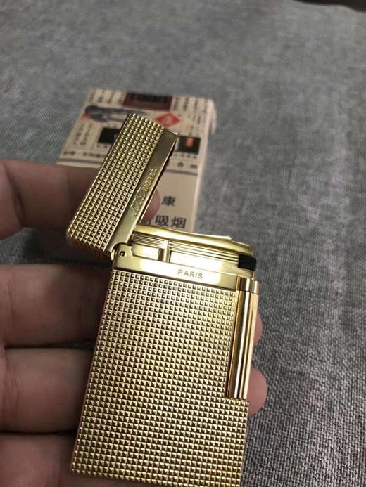 正品的都彭打火机..只有四十个..原材料涨钱厉害..价格不变.. 商品图5