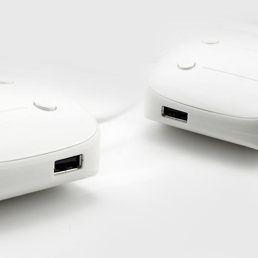 传枫 车用一拖三USB电源充电器 CF-401 商品图3