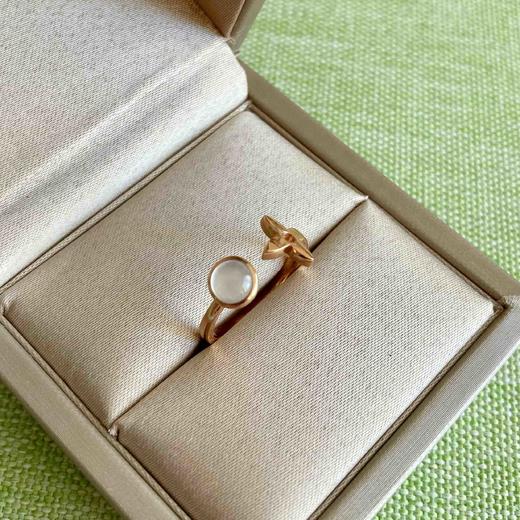 高冰种翡翠蛋面开口笑戒指18k玫瑰金镶嵌 商品图1