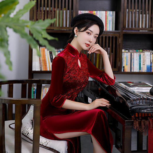 上海旗袍厂BJ-292秋冬新款韩国绒长款改良旗袍 复古优雅名媛版立领旗袍连衣裙 商品图2