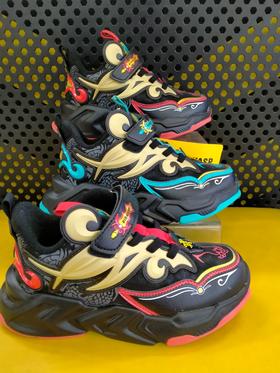 大黄峰运动跑鞋101518501