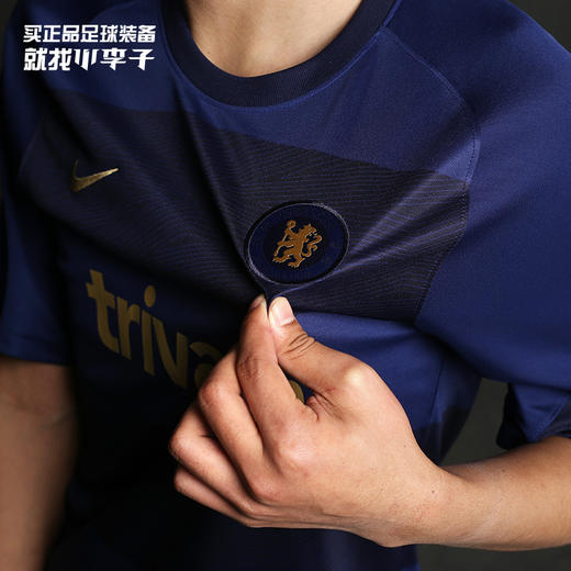 NIKE/耐克 21-22赛季切尔西赛前热身服DQ0547422 商品图0