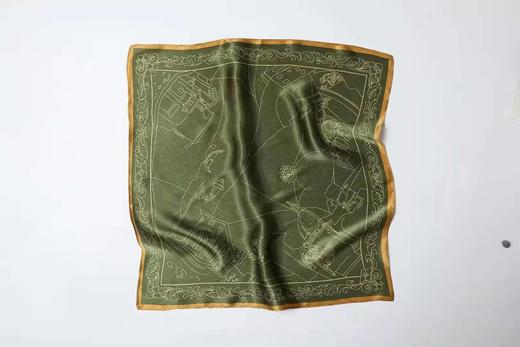 巾彩真丝小方巾 商品图1