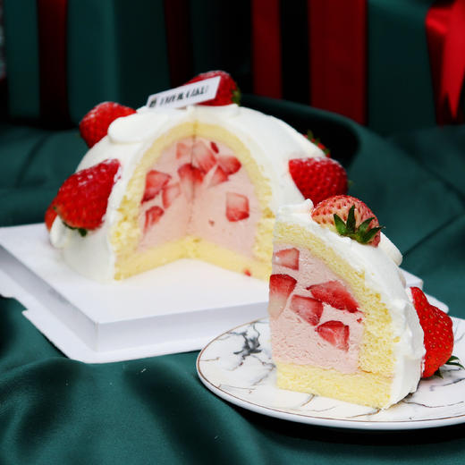 草莓炸弹蛋糕（需要提前一天下单） 商品图2