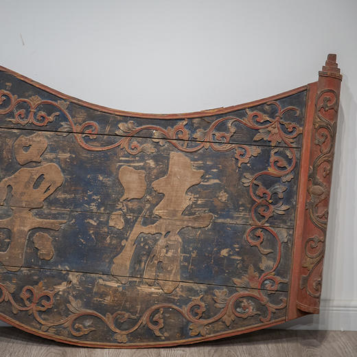 清 木雕彩绘缠枝纹书卷式“清操堂”挂匾 商品图1