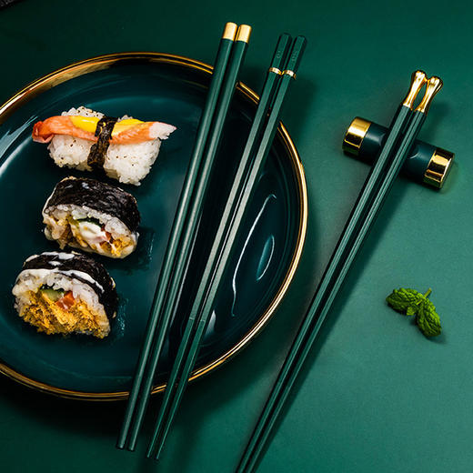 【一人一筷 颜值在线款式随机发】客满多合金筷子 E5墨绿金色 公筷分餐制不易发霉不易变形 耐高温防滑设计 商品图7