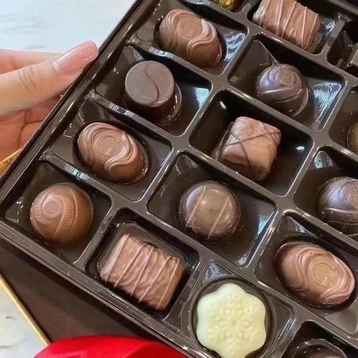 一年只卖一次！每盒248元🉐包税包邮到手🔥🔥Godiva 歌帝梵巧克力🍫礼盒装27块 商品图7