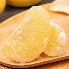 秋冬吃柚，赛过吃肉，清甜甘冽的葡萄柚，一口下去，真是补水又润燥