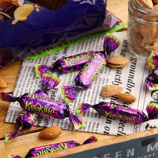 【紫皮糖好日期正版】俄罗斯进口食品 俄罗斯紫皮糖杏仁花生酥巧克力500g包邮 商品图1