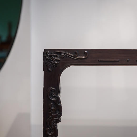 红木浮雕螭龙纹四面平大画桌 商品图3