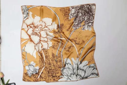 巾彩真丝中方巾 商品图3