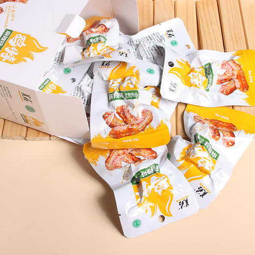 美召鸡脖300g/盒15袋（麻辣味、香辣味） 商品图1