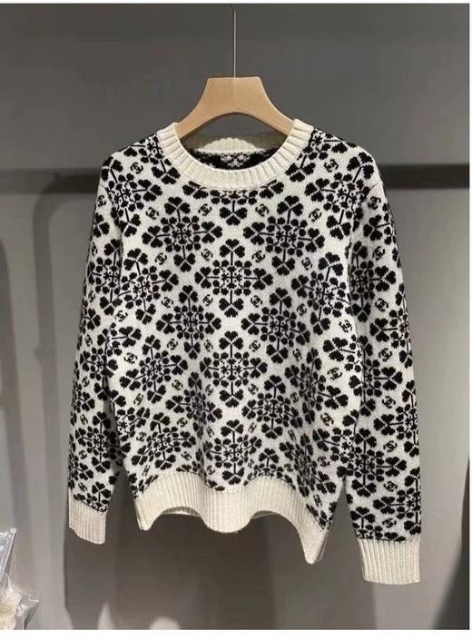 女小香四叶草毛衣 商品图3