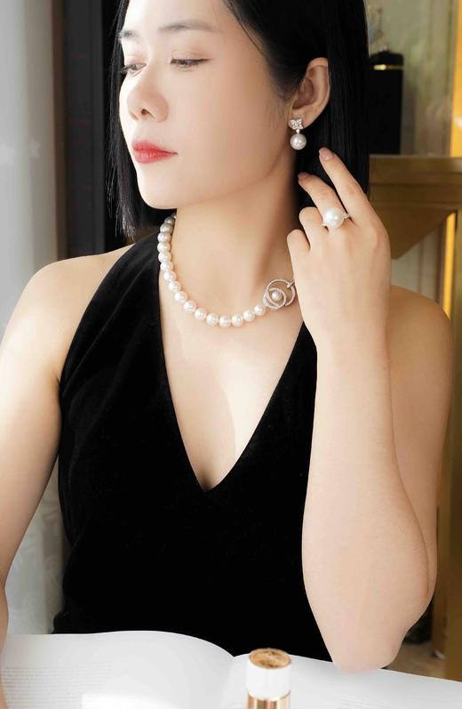 18K金珍珠花瓣两用款耳钉
珍珠12-13mm 商品图7