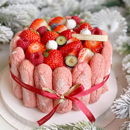 草莓夏洛特 · 奶油蛋糕 商品图1