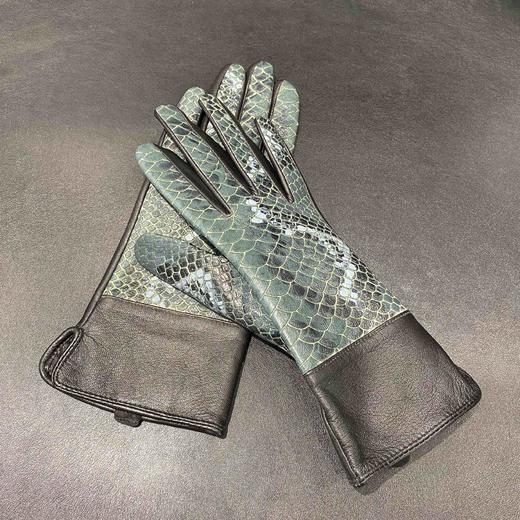 LFGJ   U101   女士秋冬真皮手套保暖机车骑行摩托车运动手套进口羊皮切割 商品图2