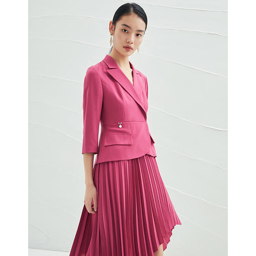 EITIE爱特爱冬季新品高腰修身立体西装拼接优雅不规则裙摆假两件连衣裙6507243 商品图1