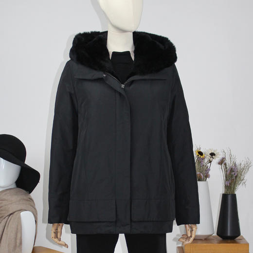 FOCALS福柯斯女装冬季獭兔毛可拆卸连帽拉链短款尼克服FYLDO723N1 商品图0