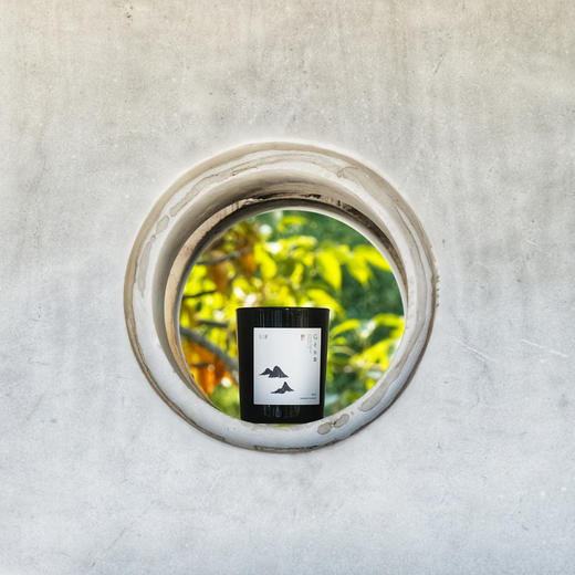 BBF | 易 · 香氛蜡烛 - 艮（香柠檬 | 黑蜡） 商品图2