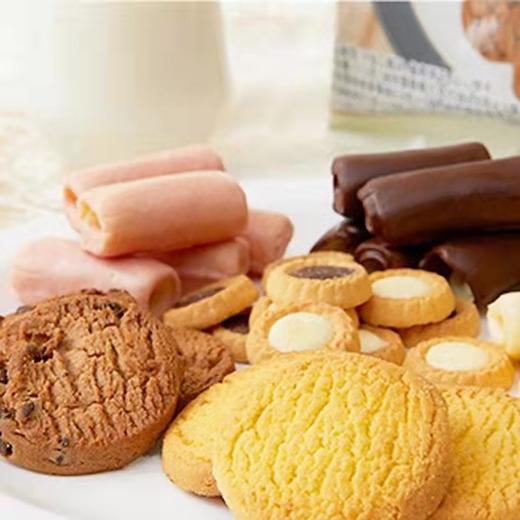 波路梦物语糕点饼干缤纷多彩装巧克力草莓乳酸菌蛋卷曲奇蛋塔235g 商品图1