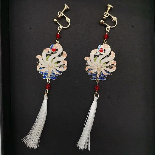 日韩新品 山海经神兽 九尾天狐 长款流苏耳环耳夹 商品图8