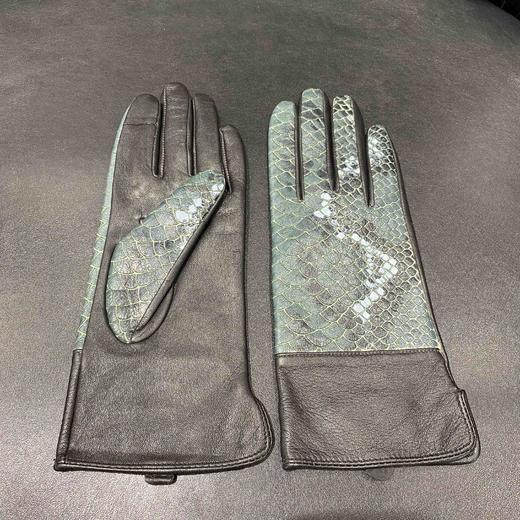 LFGJ   U101   女士秋冬真皮手套保暖机车骑行摩托车运动手套进口羊皮切割 商品图1