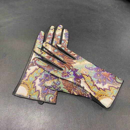 LFGJ   U102  皮手套女秋冬薄款羊皮手套特色进口腰果花真皮女士开车手套 商品图3