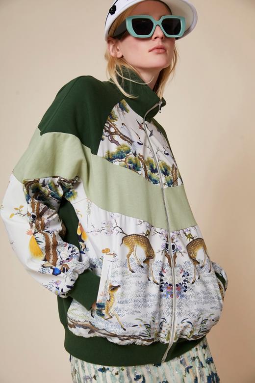 广绣鹤鹿同春图绿色拼接棒球衣 商品图0