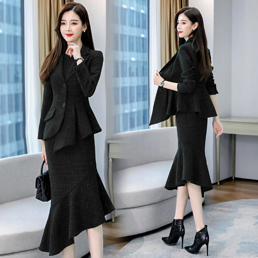 WZNH- CZJ7985 2021冬装新款小香风毛呢西装毛呢鱼尾裙套装两件套 商品图2