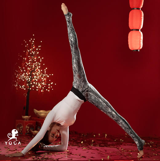 壁虎瑜伽《寅虎迎春》限量款印花瑜伽12分裤 【可定制】（标准码）清仓不退不换 商品图5