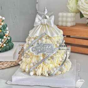 蝴蝶结白色圣诞树