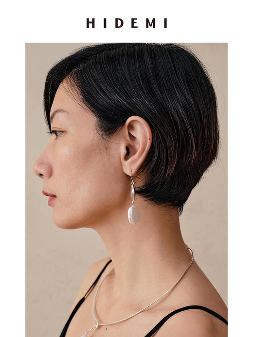 HIDEMI 异形珍珠不对称吊坠式耳环 商品图4