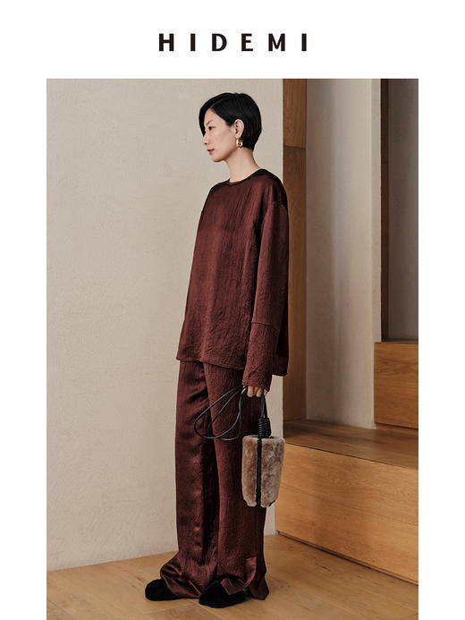 HIDEMI 醋酸褶皱浮雕套装 裸米色/棕红 商品图4