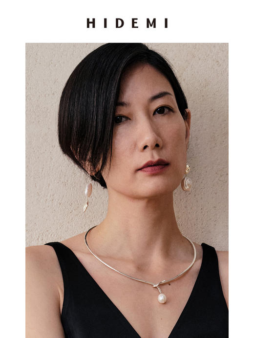 HIDEMI 异形珍珠不对称吊坠式耳环 商品图5
