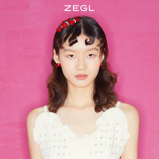 ZEGL设计师新年系列红色发箍女秋冬爱心耳环耳钉925银针耳饰套装 商品图1