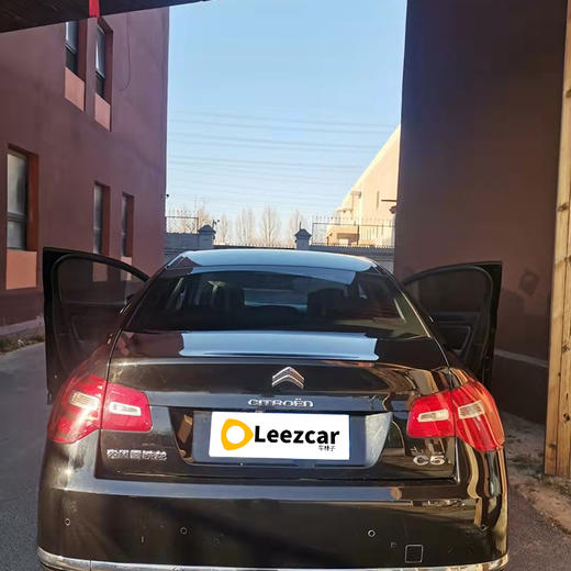 雪铁龙 C5 1.6T 自动尊贵型 【长租-北京】 商品图3