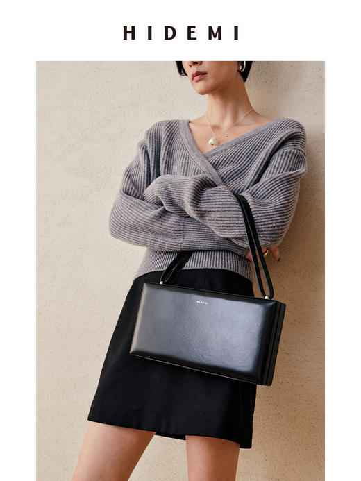 HIDEMI 美利奴羊毛V型叠领短款设计感毛衣 商品图10