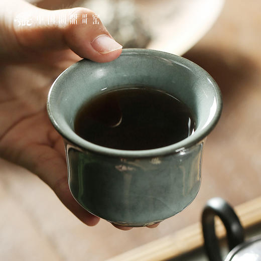 问鼎哥窑锦绣宋纹掬泉杯（缺货） 商品图2