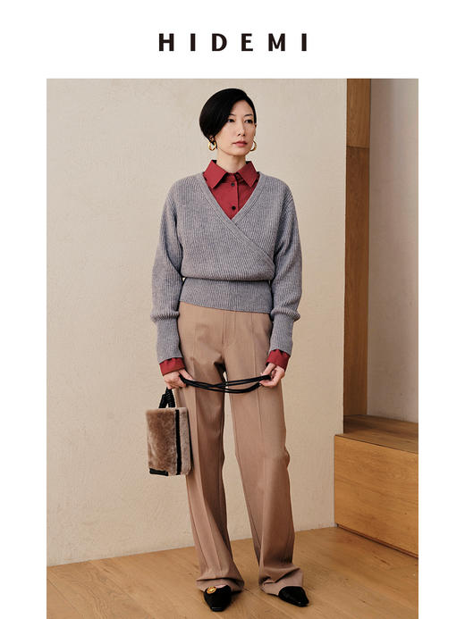 HIDEMI 美利奴羊毛V型叠领短款设计感毛衣 商品图5