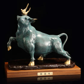 朱府铜艺 报喜牛现代客厅装饰品牛摆件创意办公家居饰品礼品