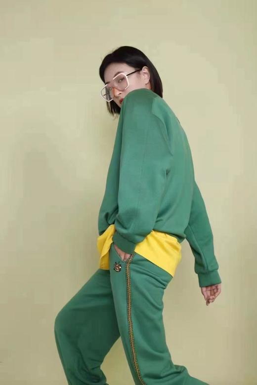 3楼 哥弟复古绿宽松运动裤 商品图0