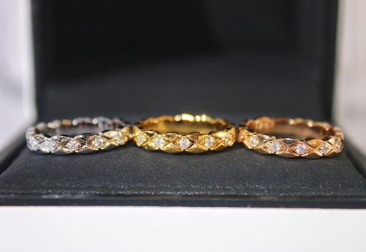 香奈儿 Chanel 戒指 永恒经典的香奈儿菱格纹戒指图案 厚金电镀层 Au 75 商品图4