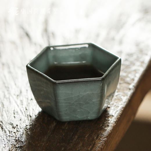 哥窑锦绣宋纹静空杯（缺货） 商品图0