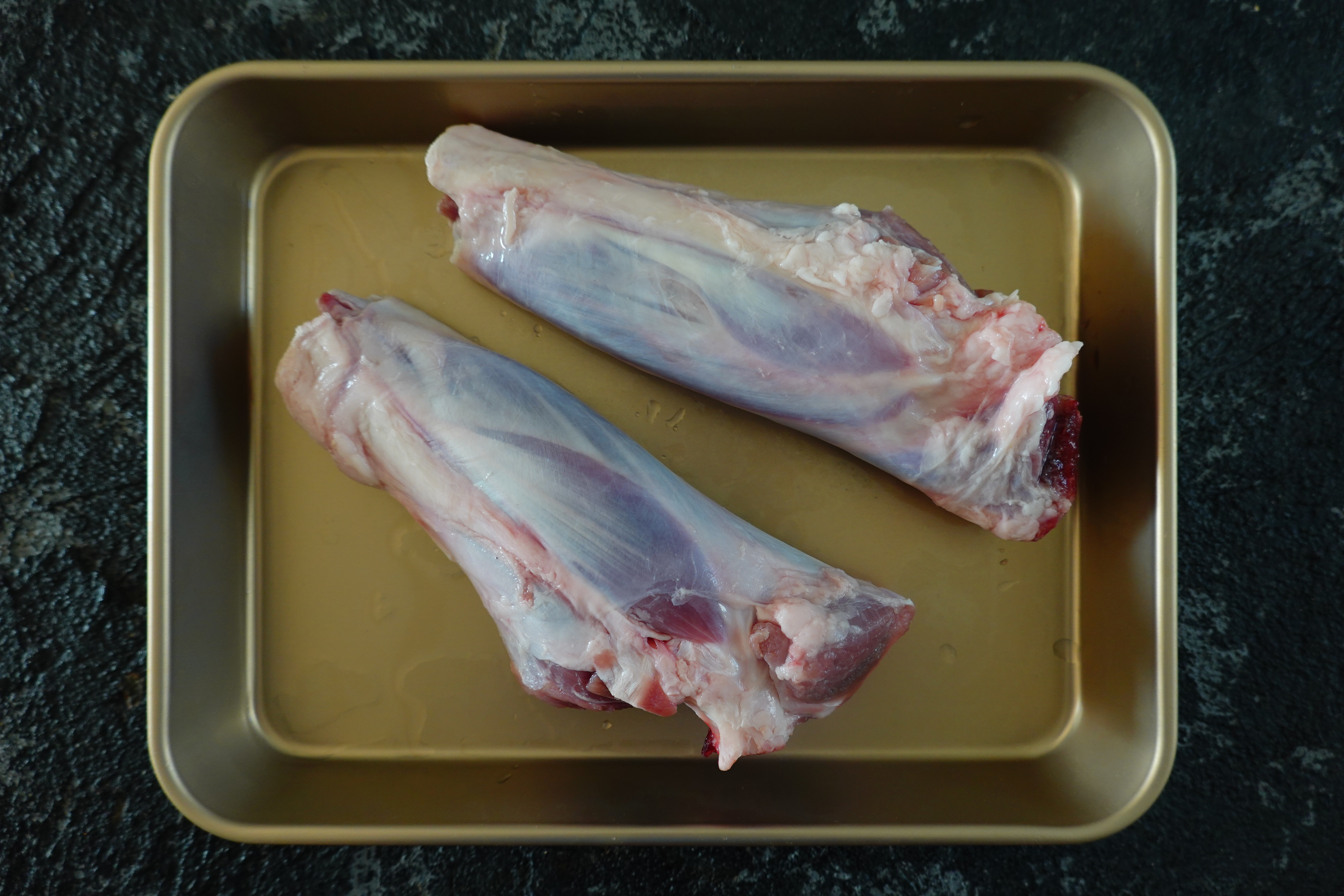【带骨绵羊前腱子肉】产地：澳大利亚，46元/斤