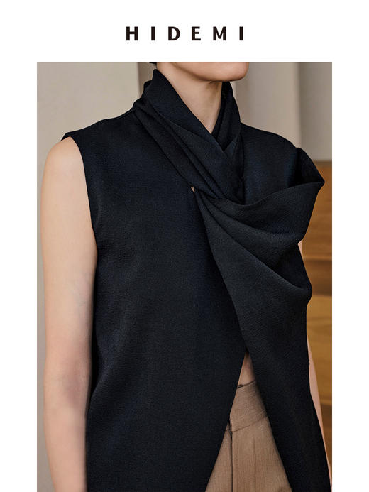 HIDEMI 微褶醋酸立体堆叠领不对称上衣 商品图10