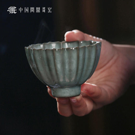 问鼎哥窑锦绣宋纹青葵杯（缺货） 商品图1