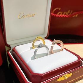 卡地亚 Cartier   经典不过时豹子系列 满钻 窄版 豹子开口戒指 精选德国进口
